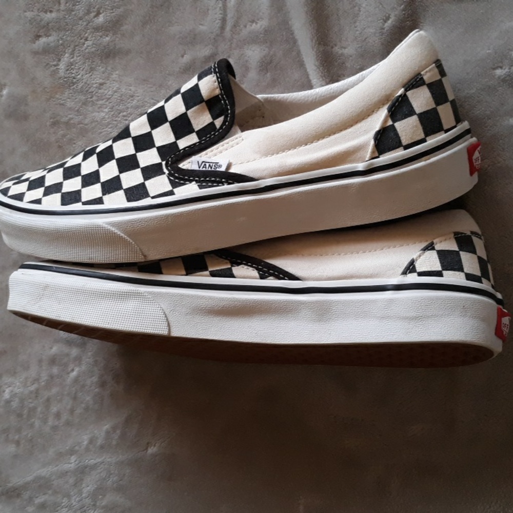 Vans Black and White Checkered Flats - Picture 8 of 9